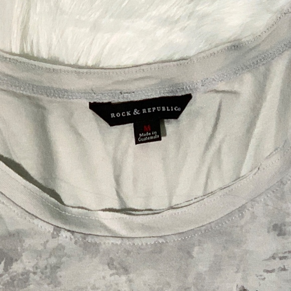 Cold Shoulder Eagle Tee - Picture 2 of 2